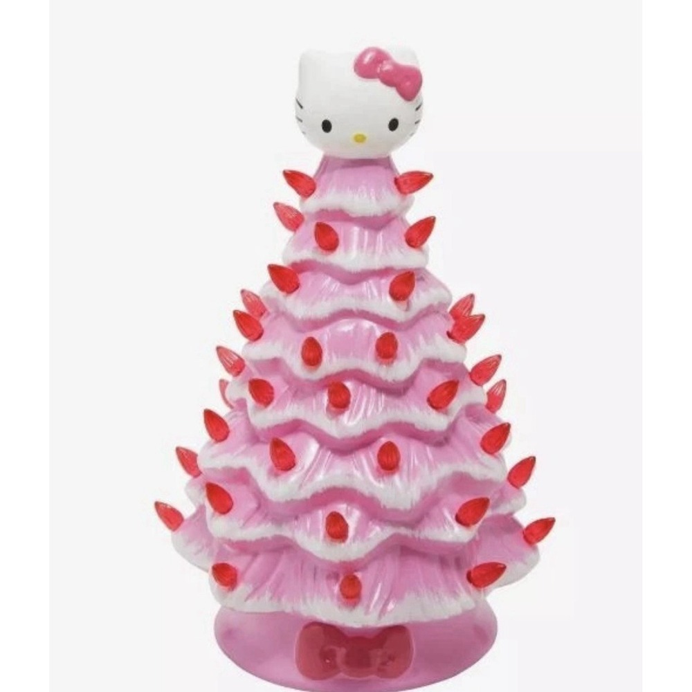 Hello Kitty Pink Light Up Ceramic Christmas Tree LARGE 11"H (NEW‎ IN BOX)